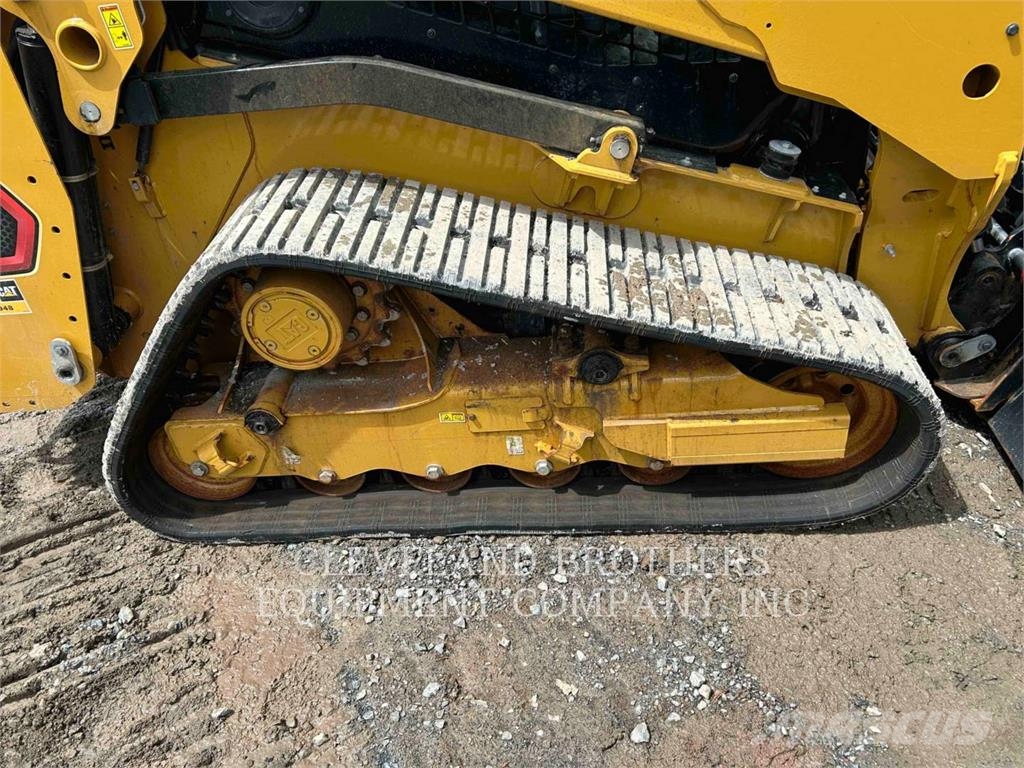 CAT 255-05 Crawler FEL's