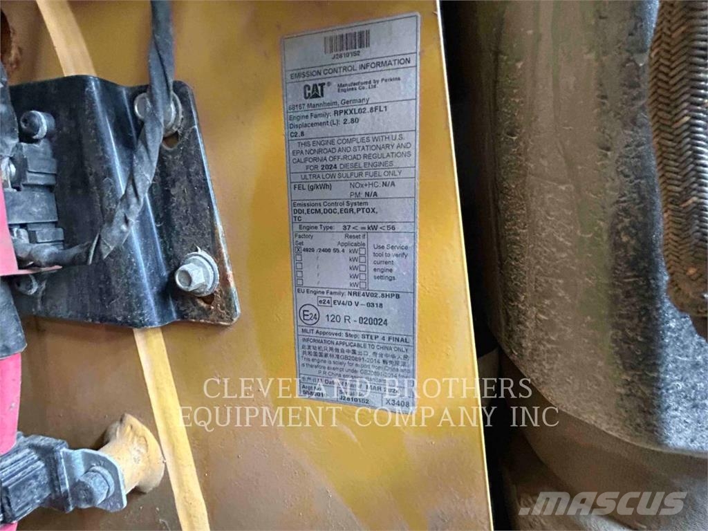 CAT 255-05 Crawler FEL's
