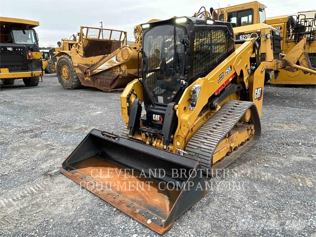CAT 255-05 Crawler FEL's