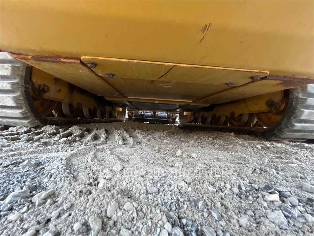 CAT 255-05 Crawler FEL's