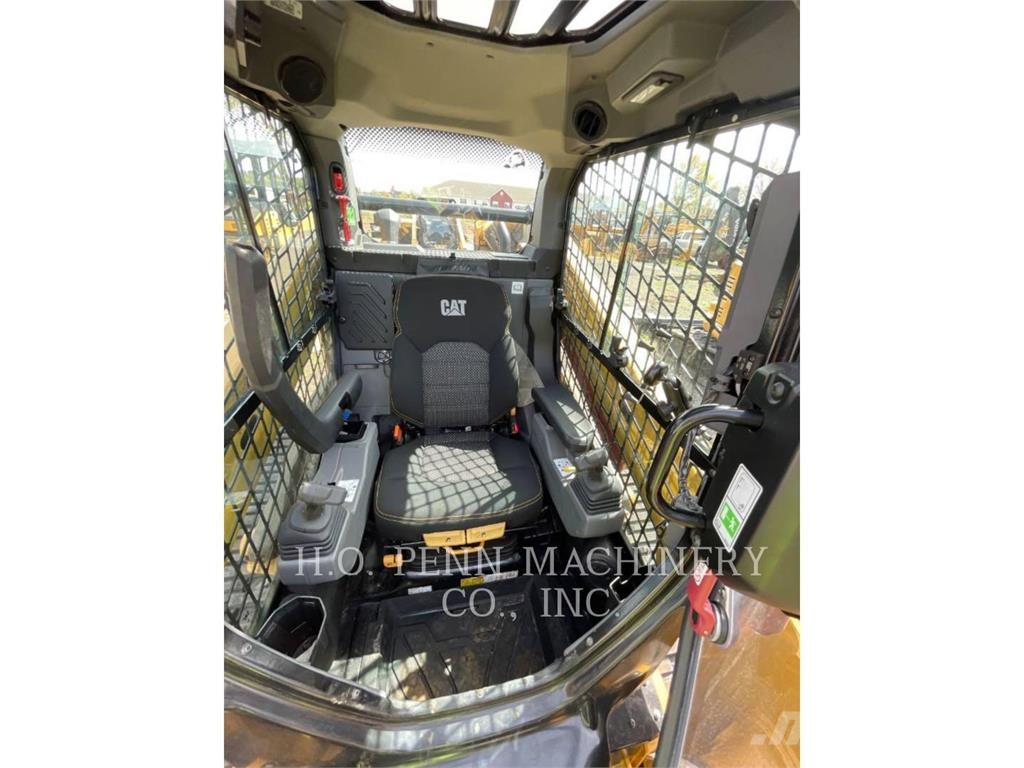 CAT 255-05 Crawler FEL's
