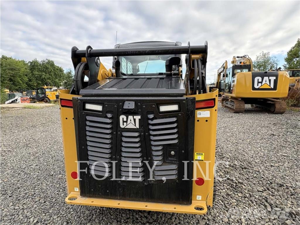 CAT 255-05 Crawler FEL's