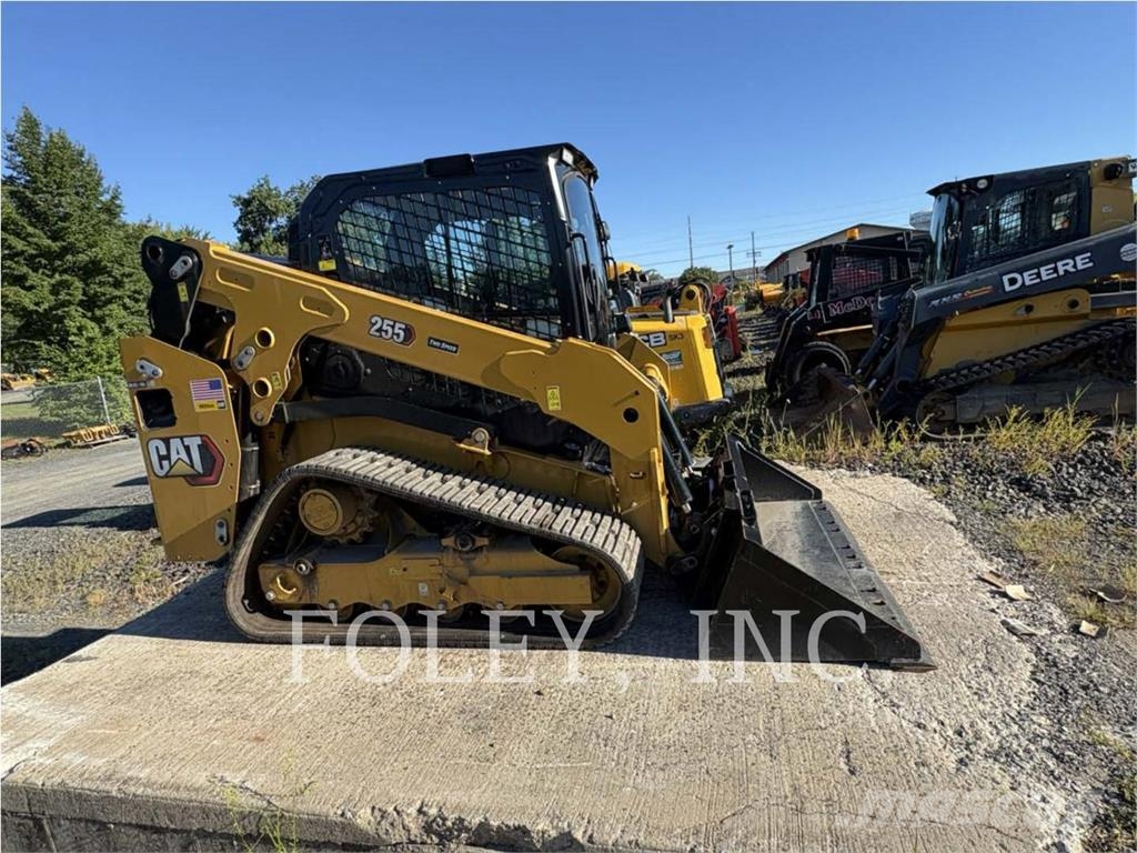 CAT 255-05 Crawler FEL's