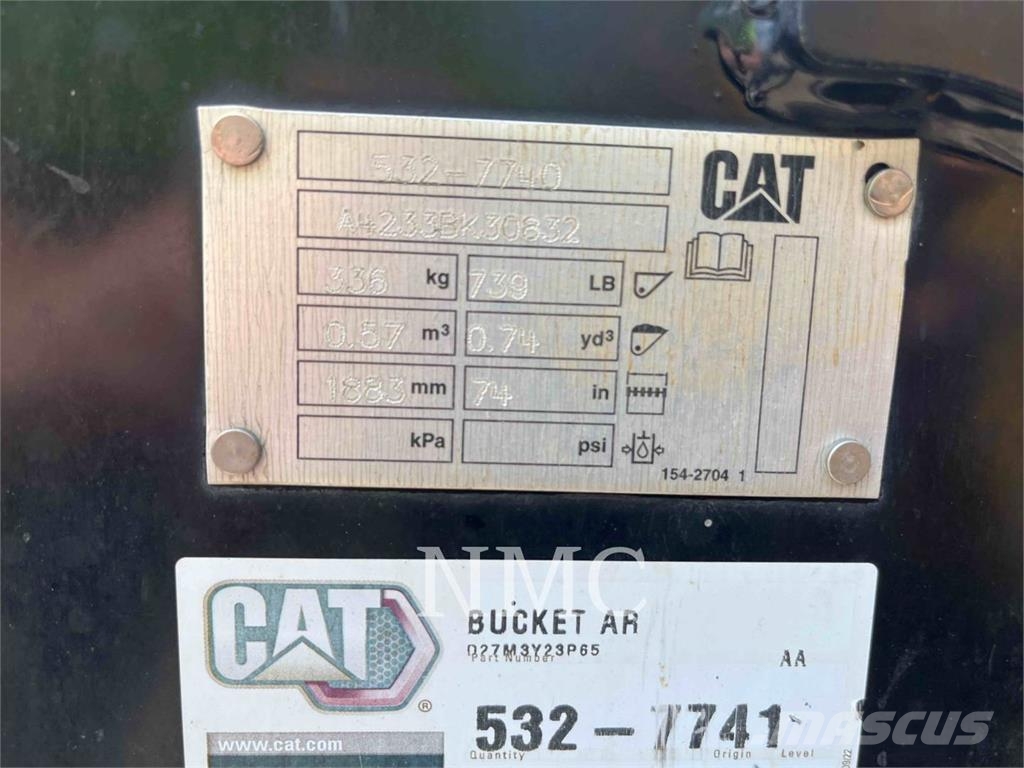CAT 255-05 Crawler FEL's