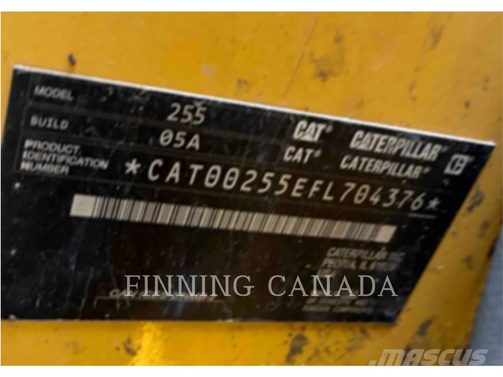 CAT 255-05 Roomiklaadurid