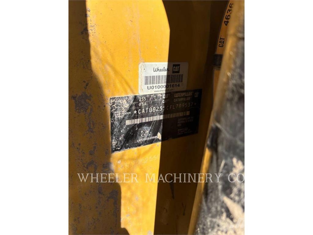 CAT 255 C3HF Laderaupen