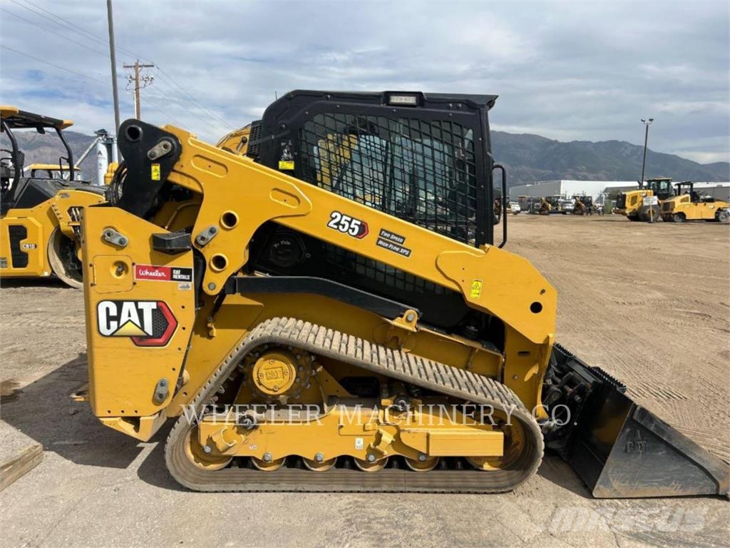 CAT 255 C3HF Laderaupen