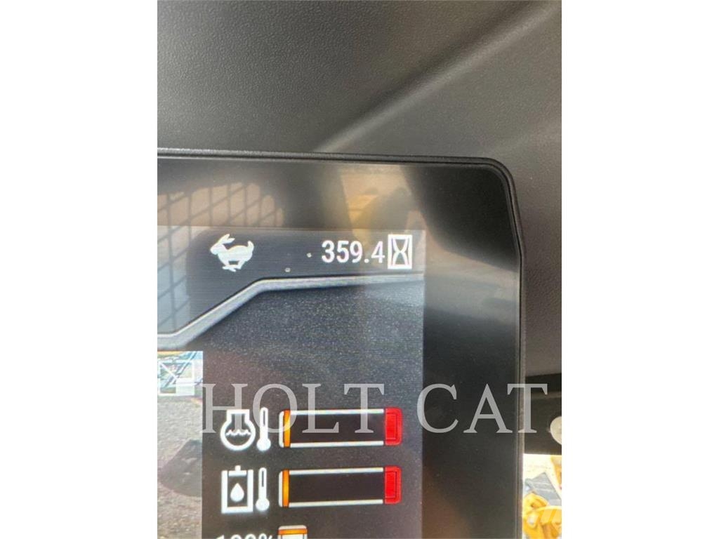 CAT 255 CAB Skid steer loaders