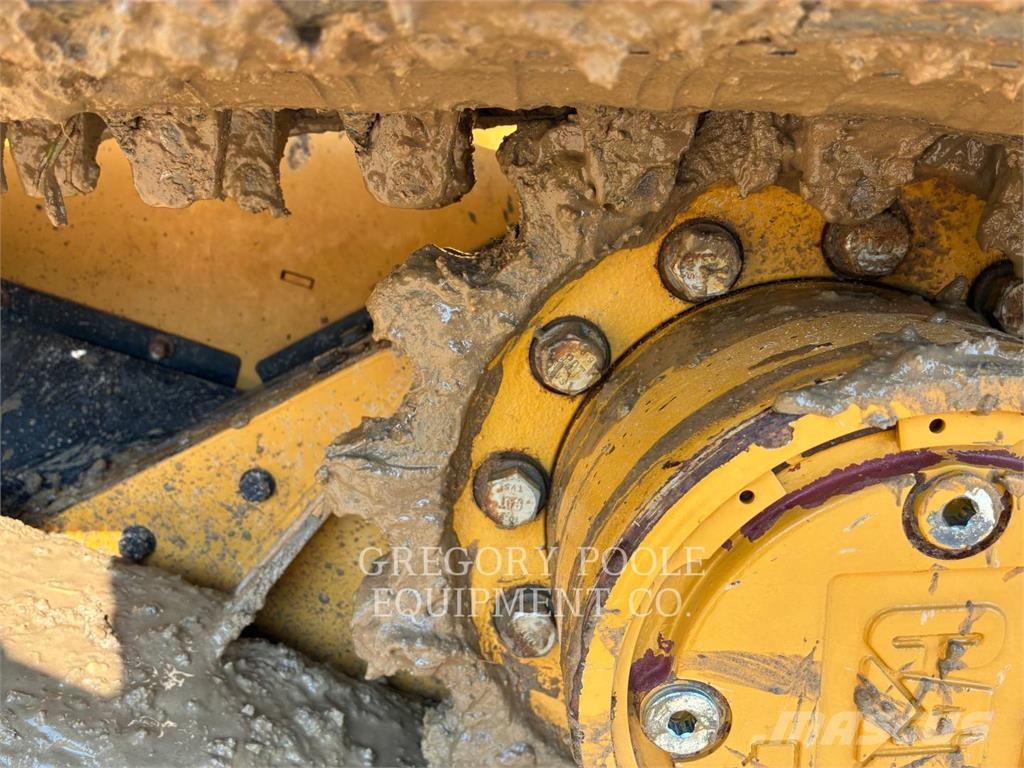 CAT 25505 Crawler FEL's