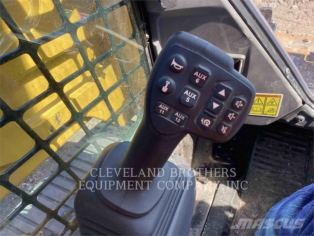 CAT 25505 Crawler FEL's