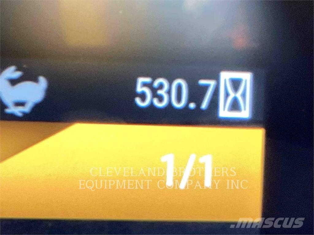 CAT 25505 Crawler FEL's
