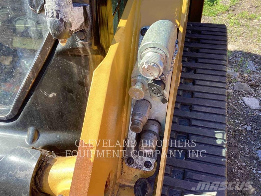 CAT 25505 Crawler FEL's
