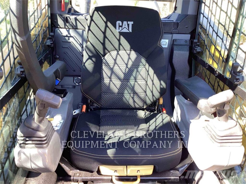 CAT 25505 Crawler FEL's