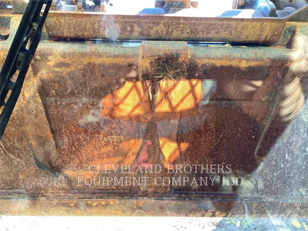 CAT 25505 Crawler FEL's