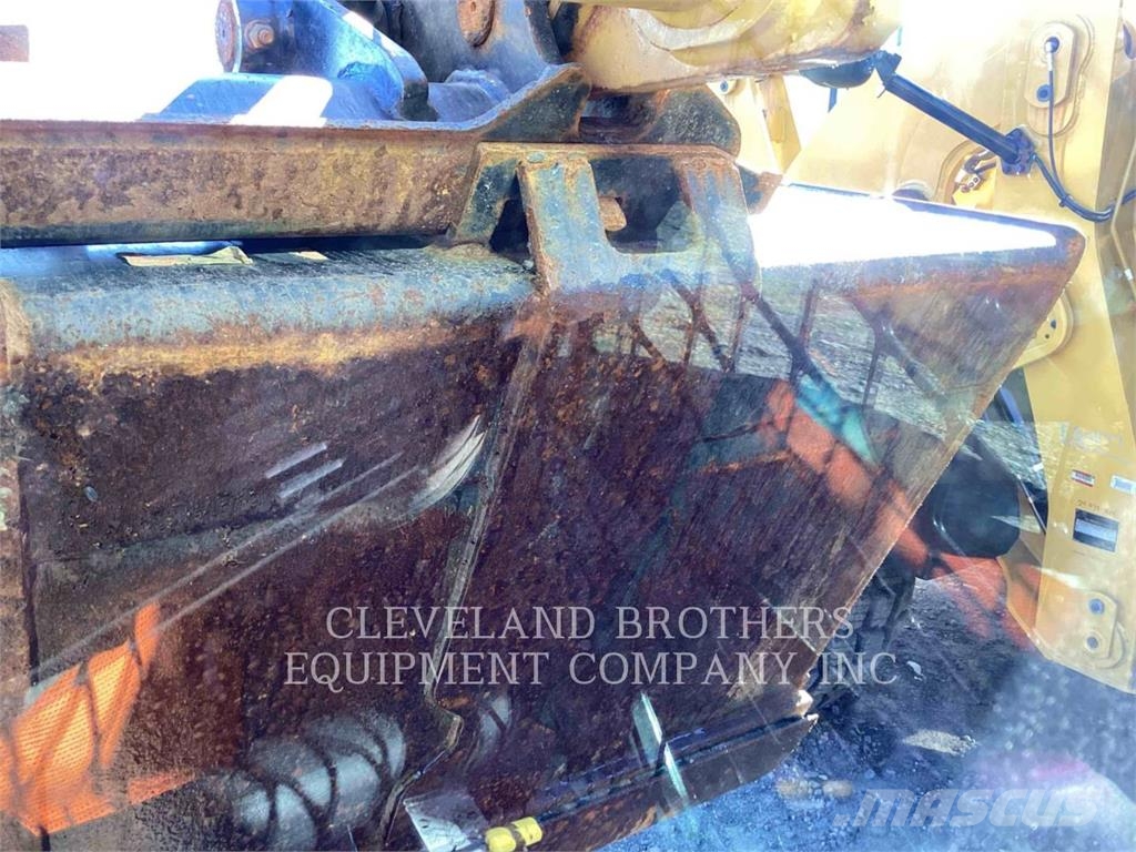 CAT 25505 Crawler FEL's