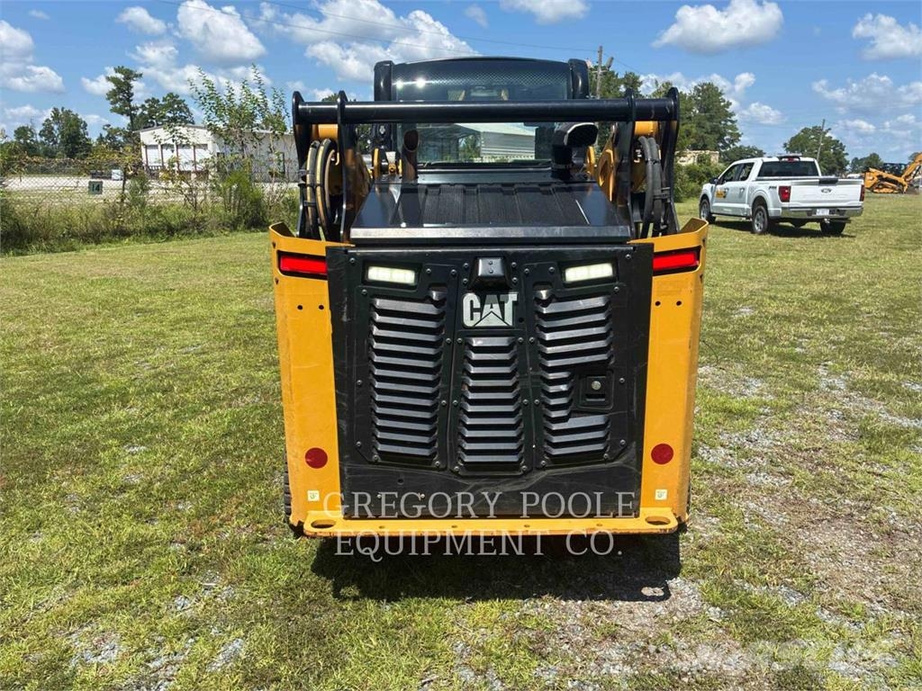 CAT 25505 Crawler FEL's