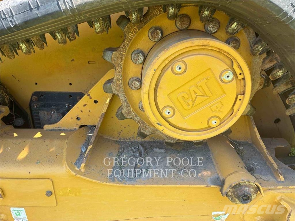 CAT 25505 Crawler FEL's
