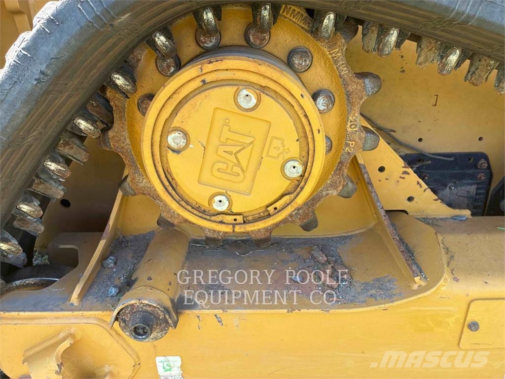 CAT 25505 Crawler FEL's