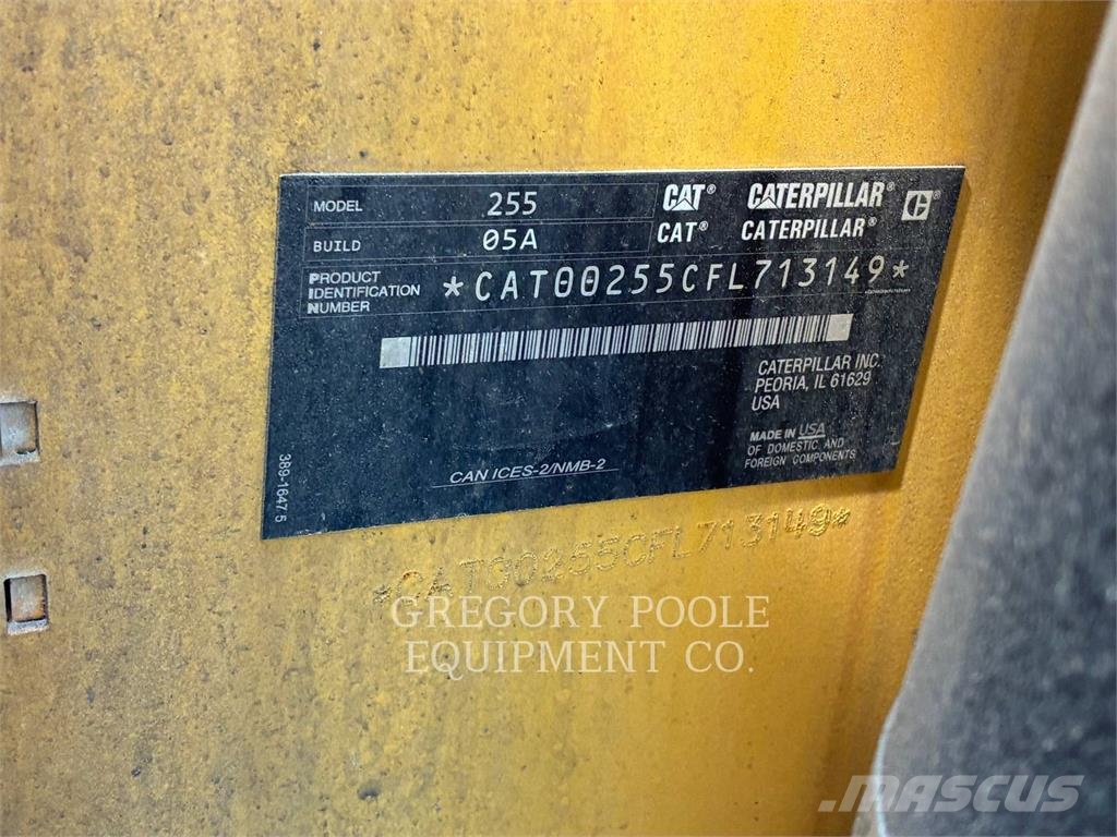 CAT 25505 Crawler FEL's
