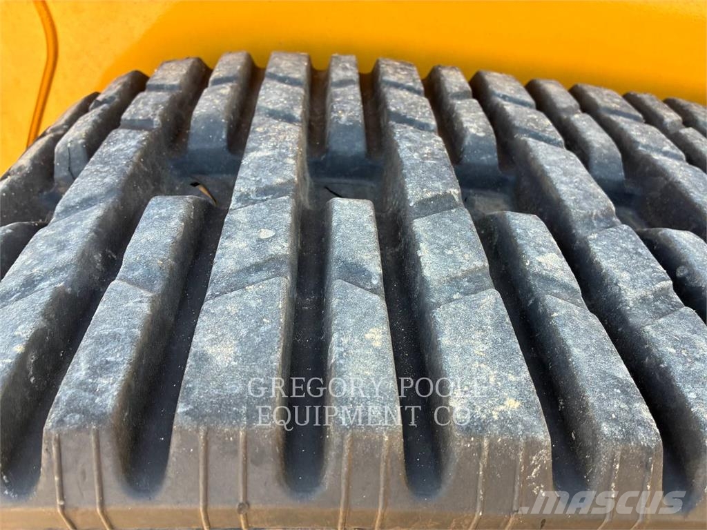 CAT 25505 Crawler FEL's