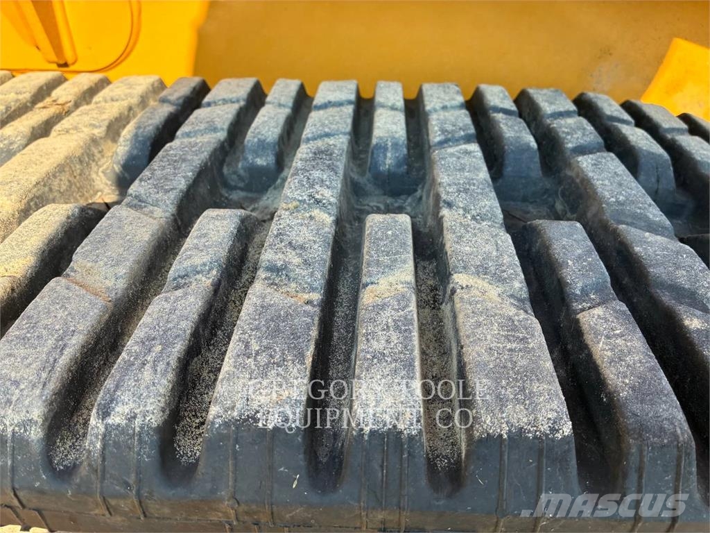 CAT 25505 Crawler FEL's