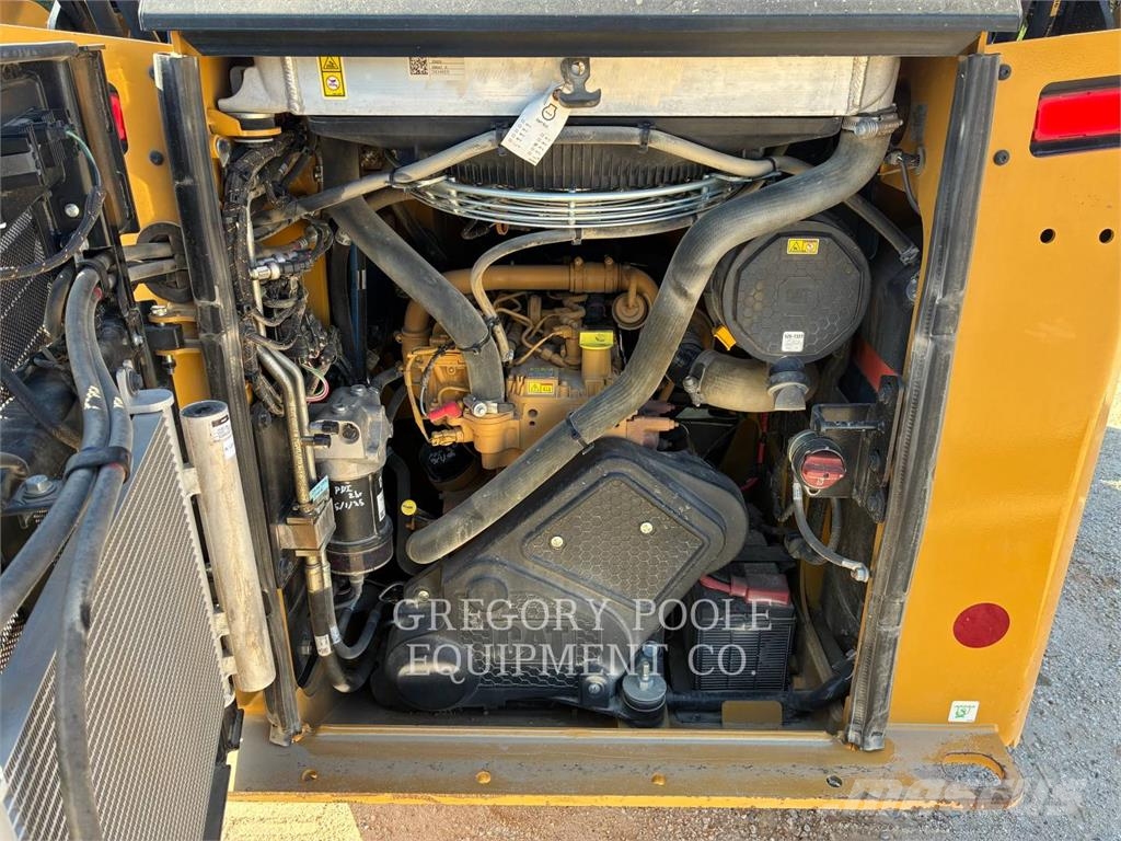 CAT 25505 Lánctalpas homlokrakodók
