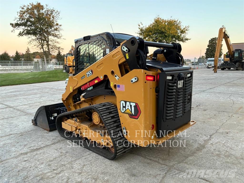 CAT 25505 궤도식 로우더