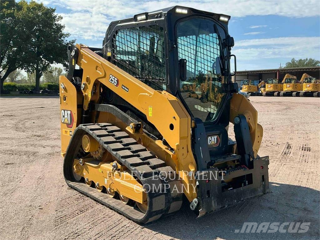 CAT 25505 Skid steer loaders