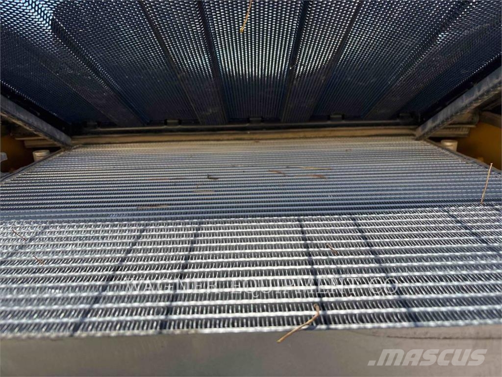 CAT 25505 Larvebåndslæssere