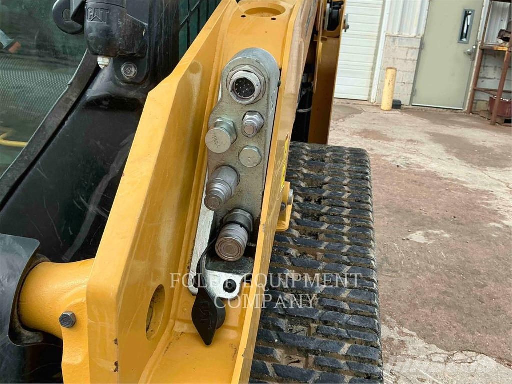 CAT 25505SC スキッドステアローダー