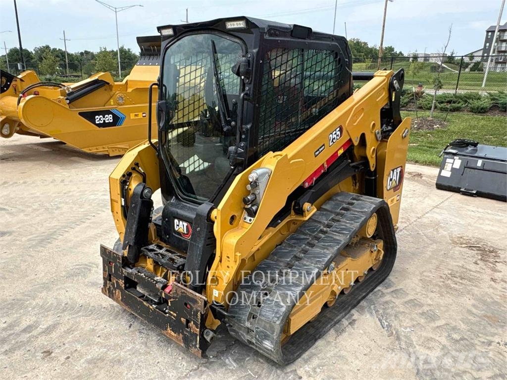 CAT 25505SC 滑移轉向裝載機