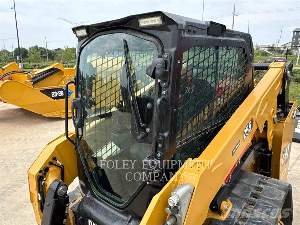 CAT 25505SC 滑移轉向裝載機