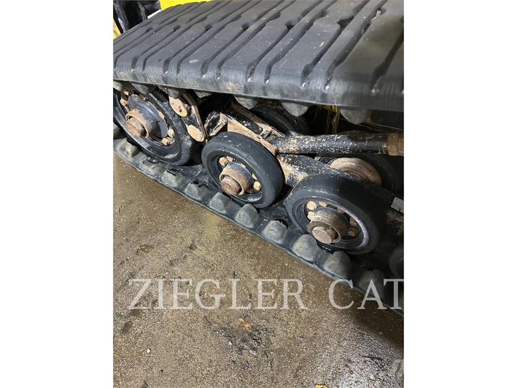 CAT 257D Roomiklaadurid