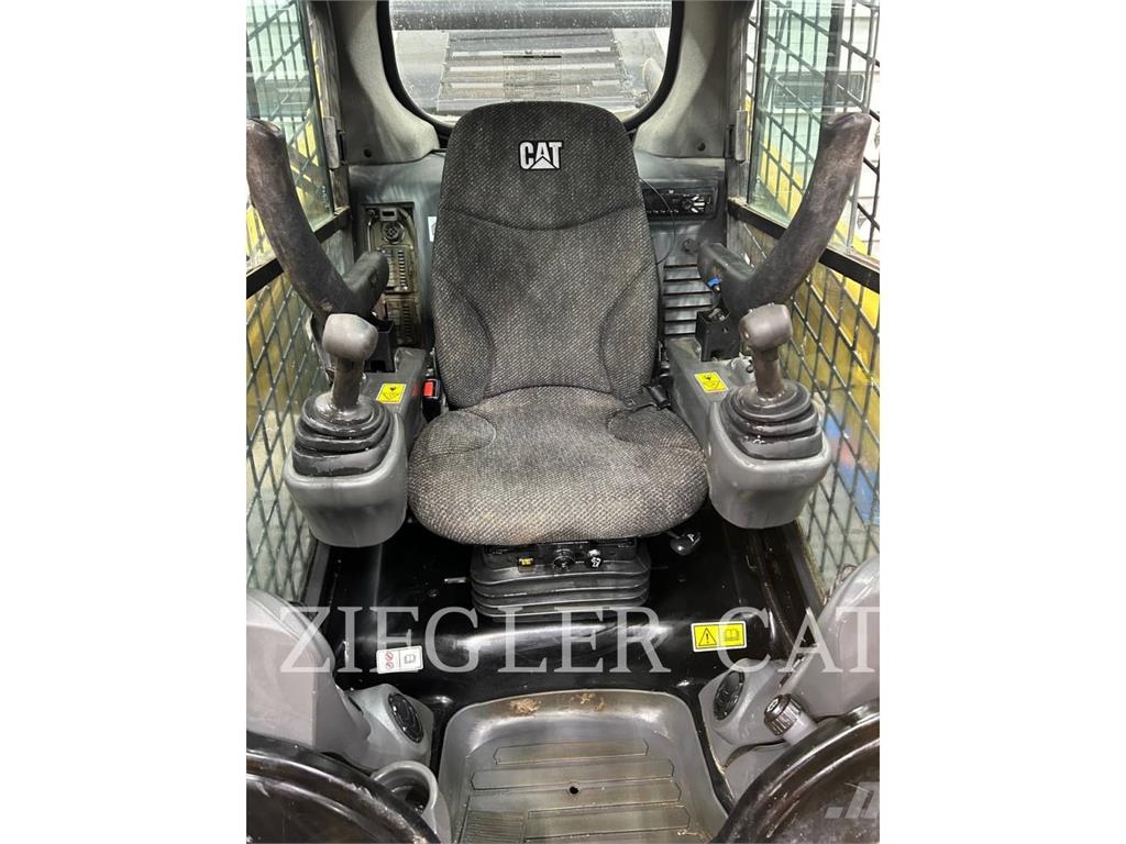 CAT 257D Roomiklaadurid