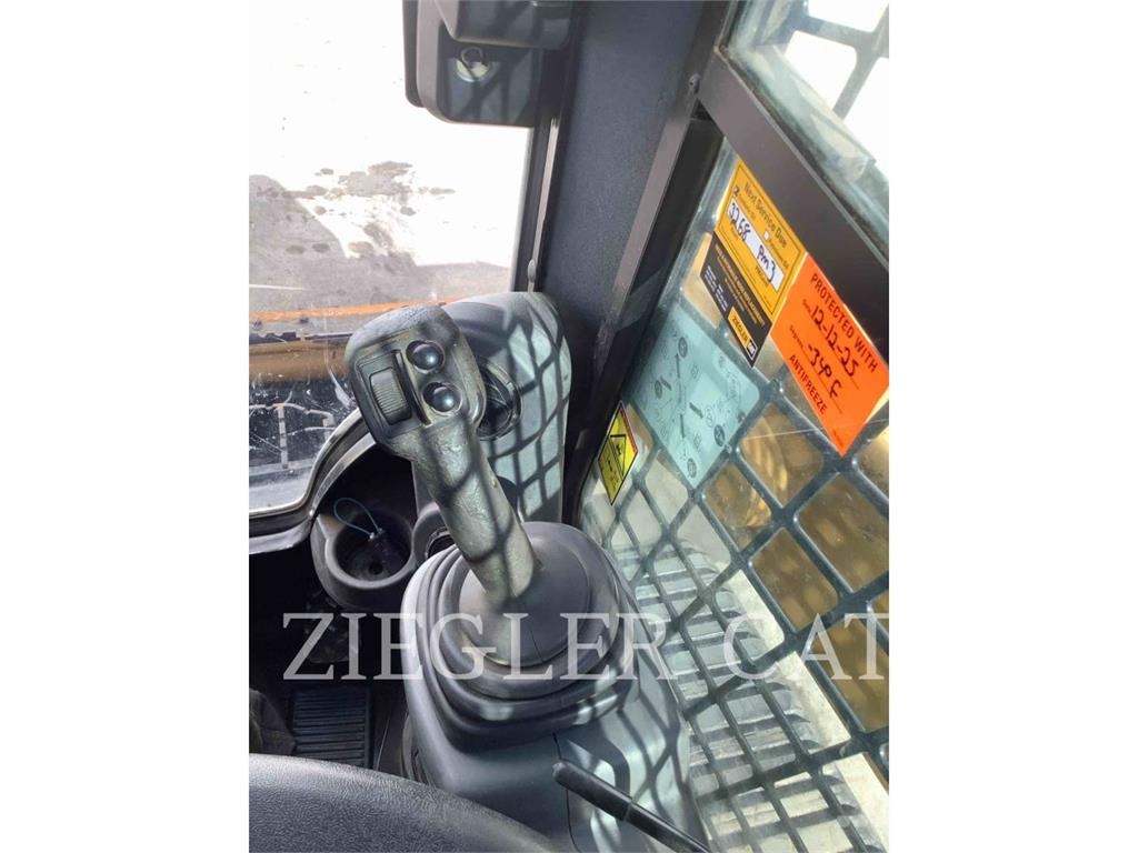 CAT 257D Crawler loaders