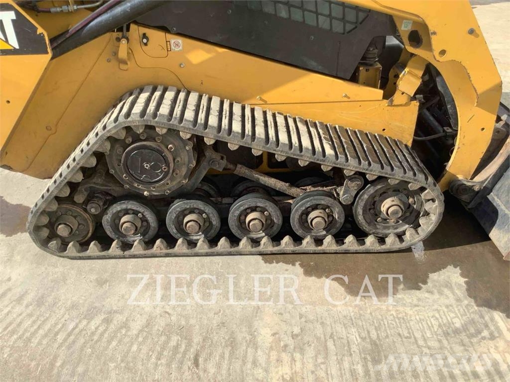 CAT 257D Crawler loaders