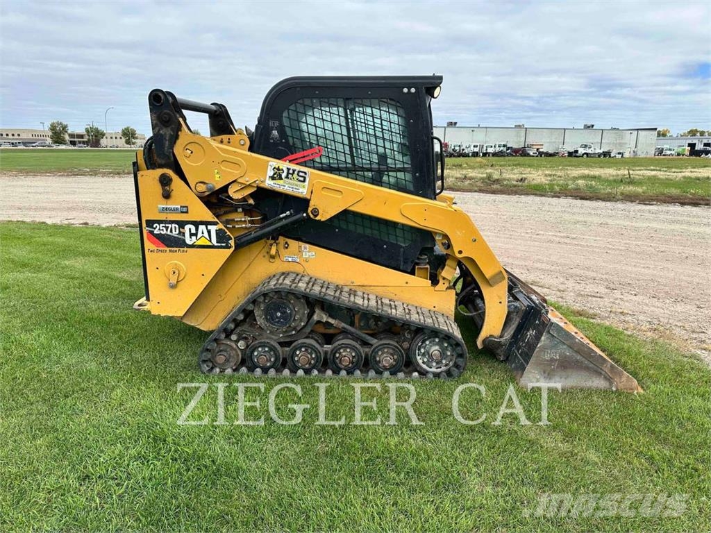 CAT 257D Nakladalci goseničarji
