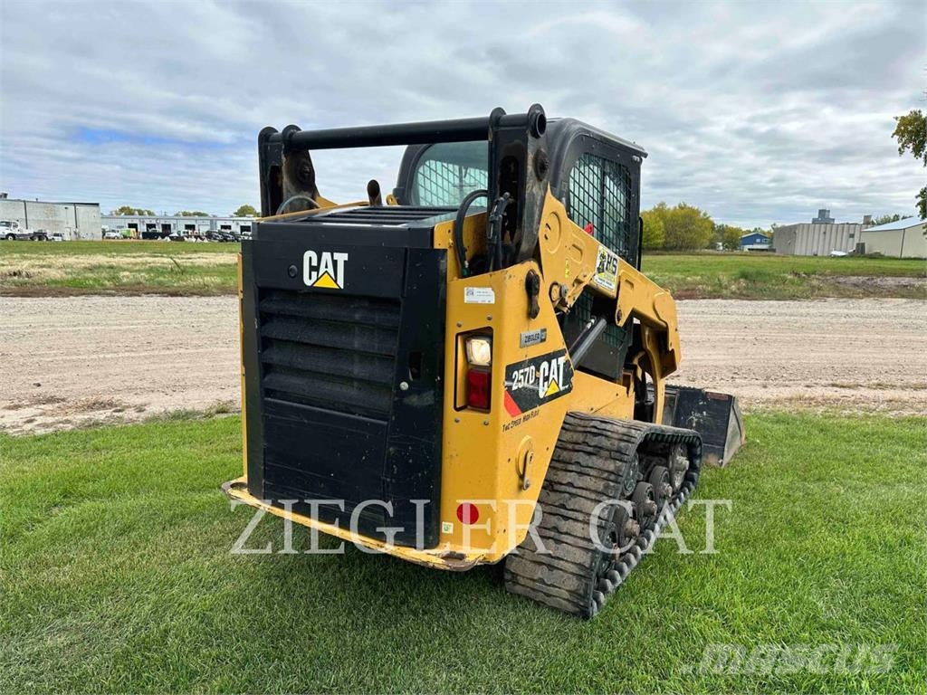 CAT 257D Nakladalci goseničarji