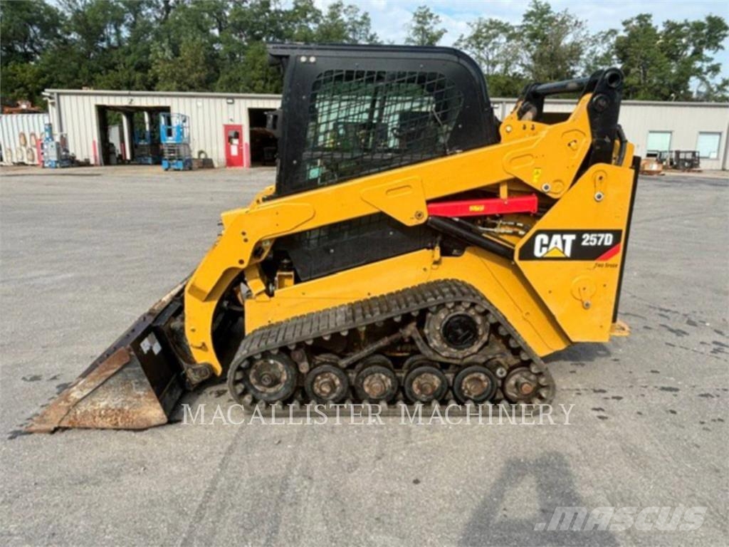 CAT 257D Larvebåndslæssere