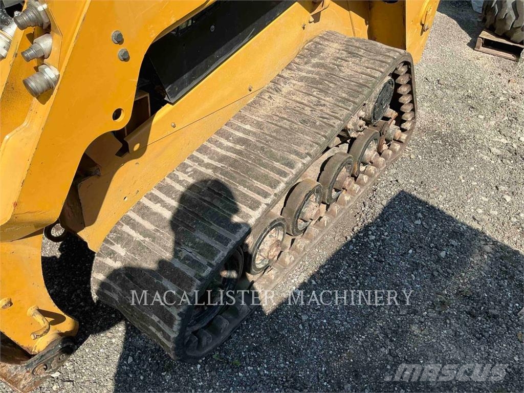 CAT 257D Larvebåndslæssere