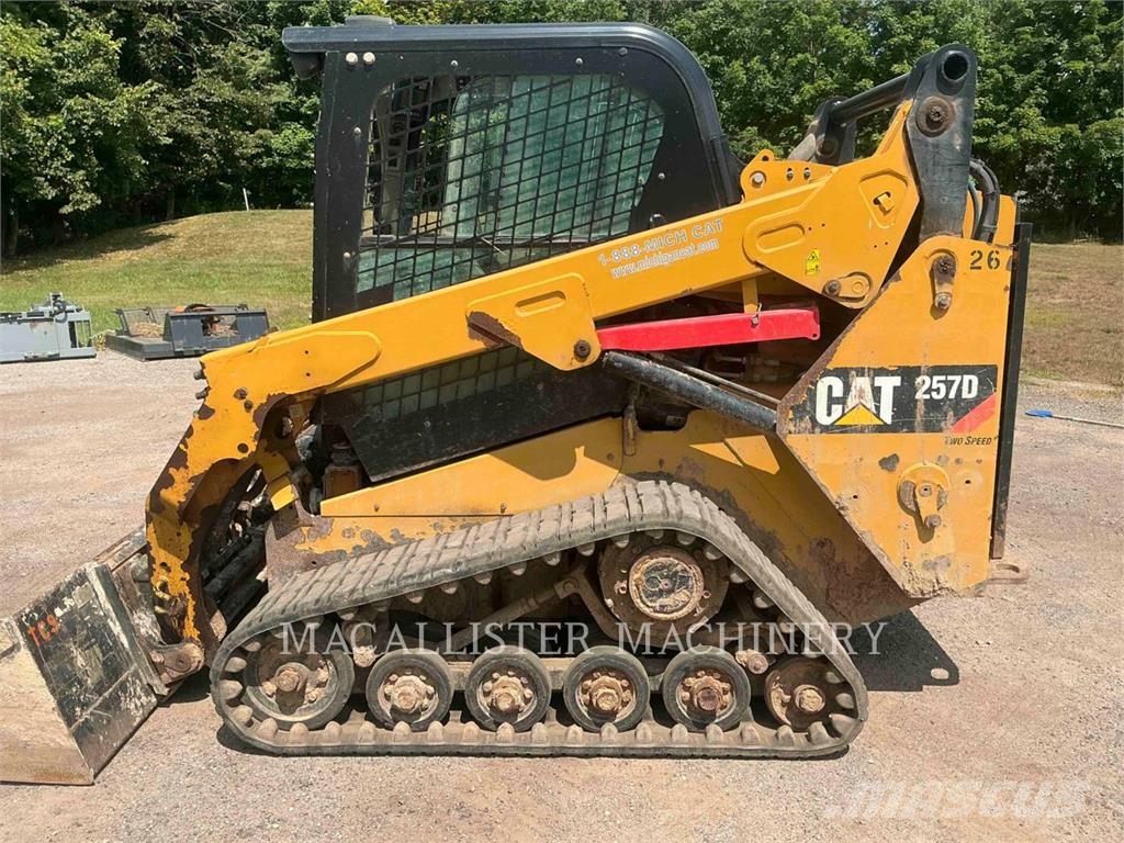 CAT 257D A2Q Larvebåndslæssere