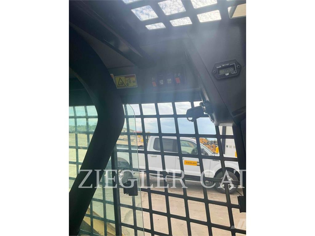 CAT 259B3 Nakladalci goseničarji