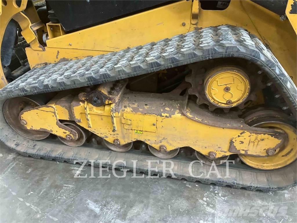 CAT 259D Lánctalpas homlokrakodók
