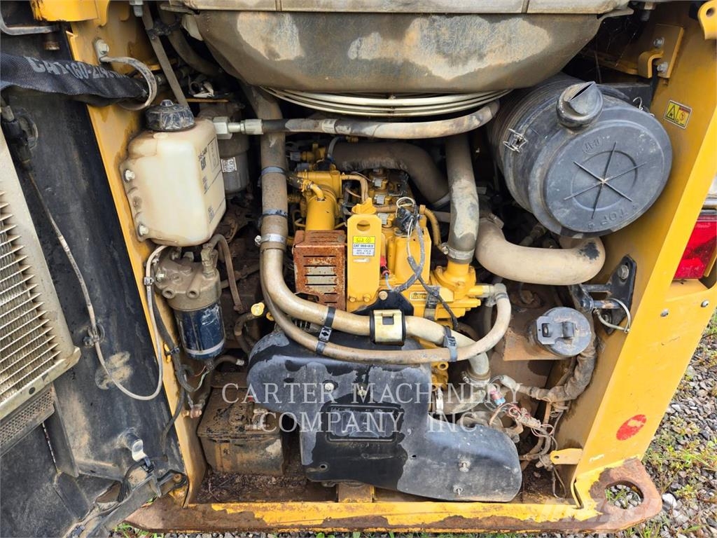 CAT 259D Crawler loaders