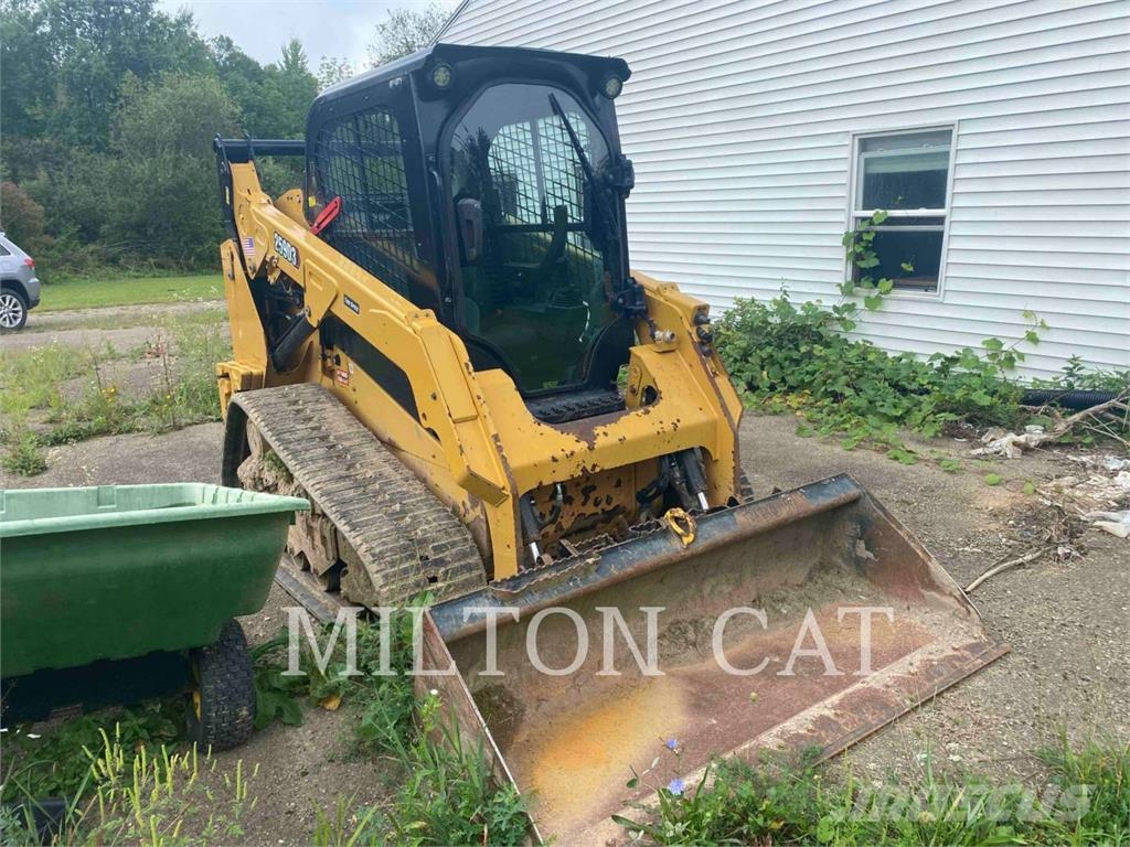 CAT 259D 3 لوادر انزلاقية التوجيه