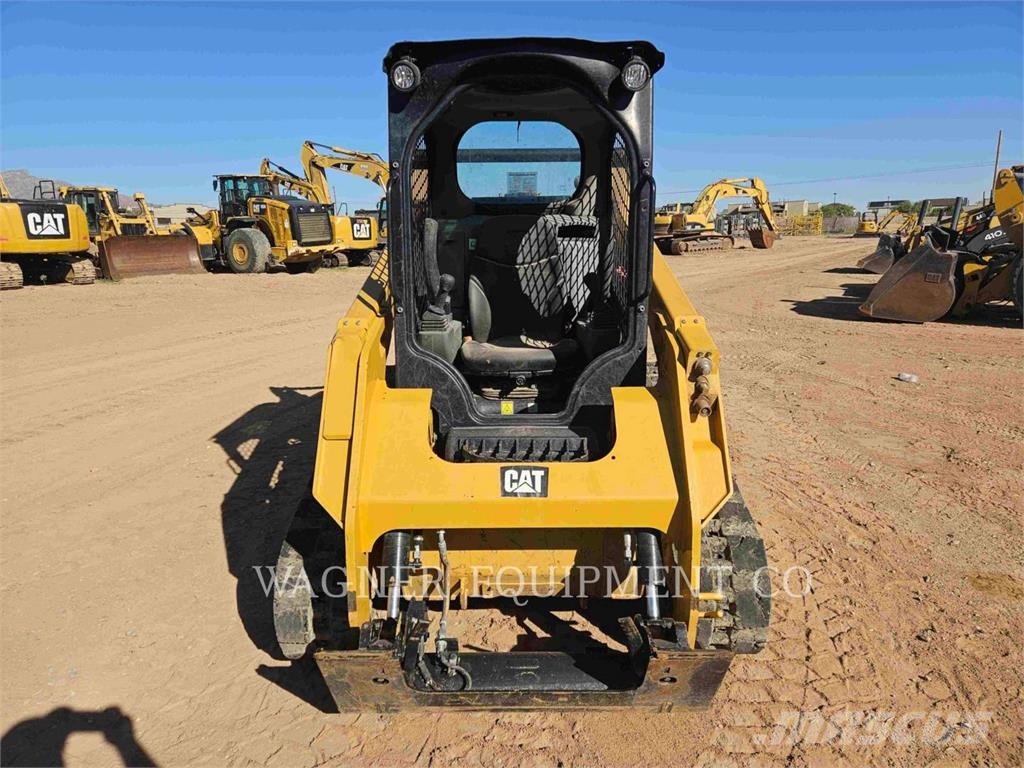 CAT 259D3 لوادر انزلاقية التوجيه