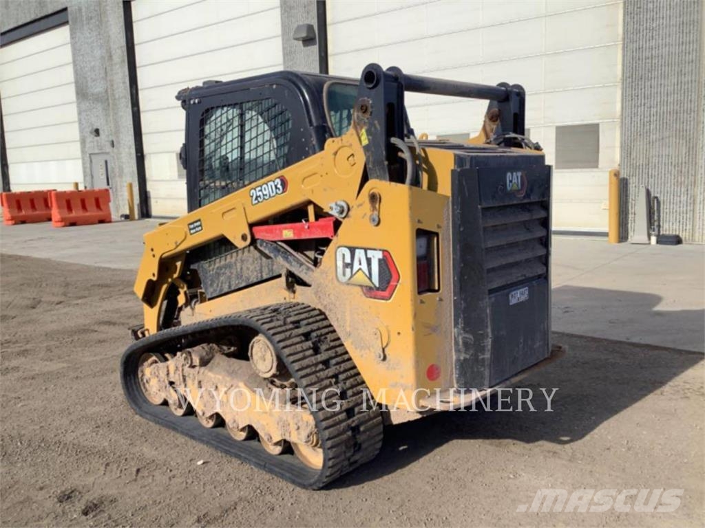 CAT 259D3 لوادر انزلاقية التوجيه