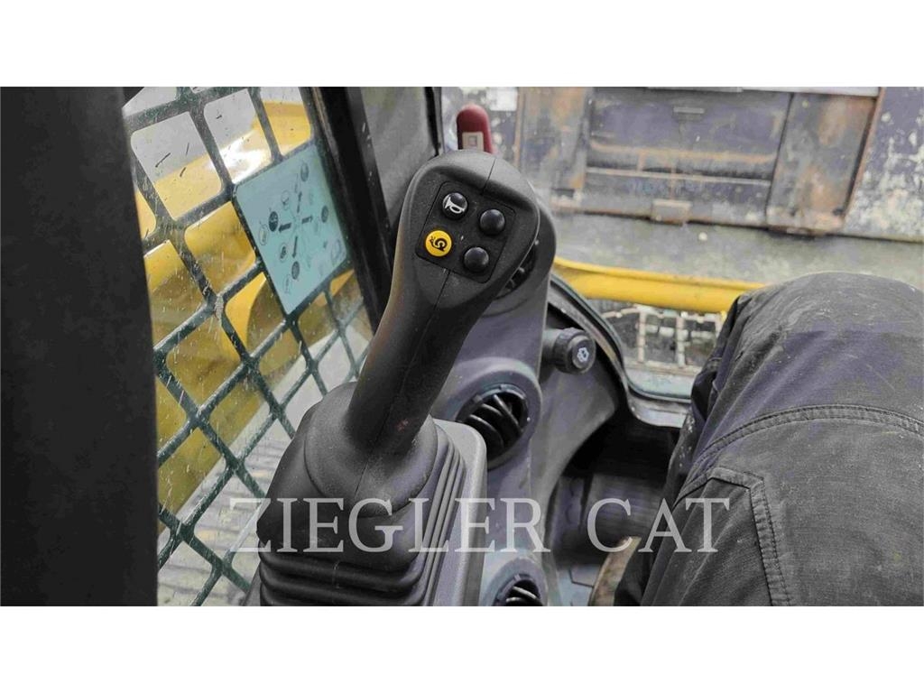 CAT 259D3 Crawler loaders