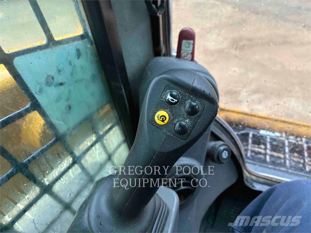 CAT 259D3 Crawler loaders