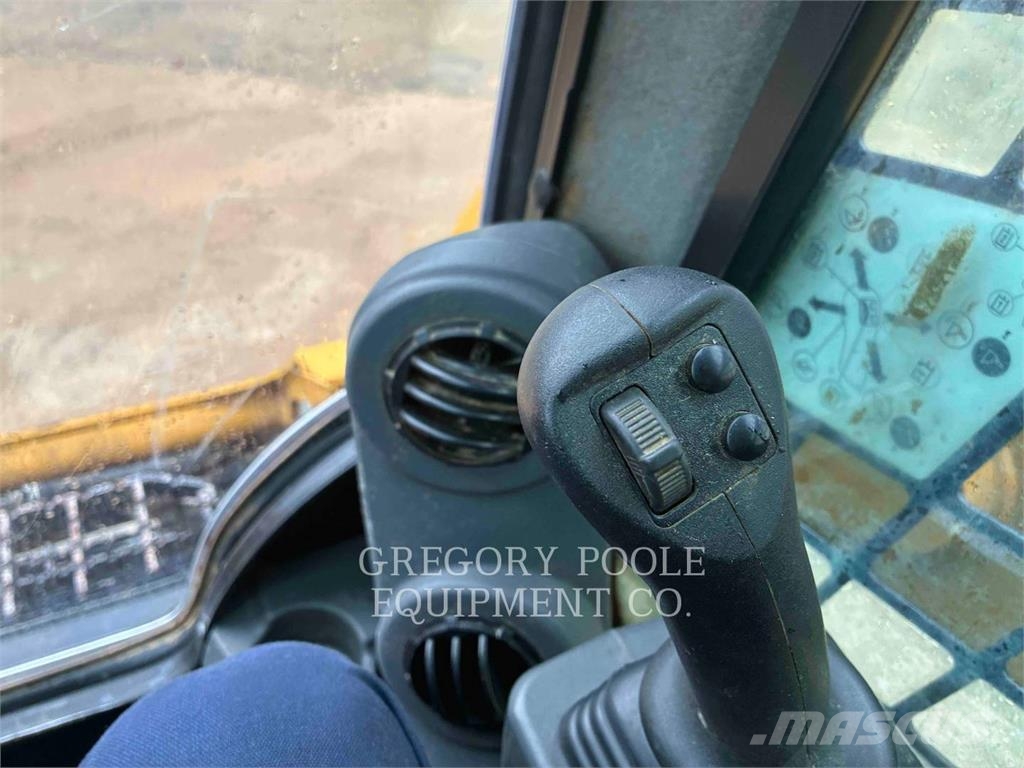 CAT 259D3 Crawler loaders